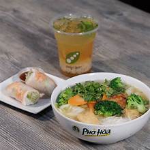 A dish from Pho Hoa & Jazen Tea